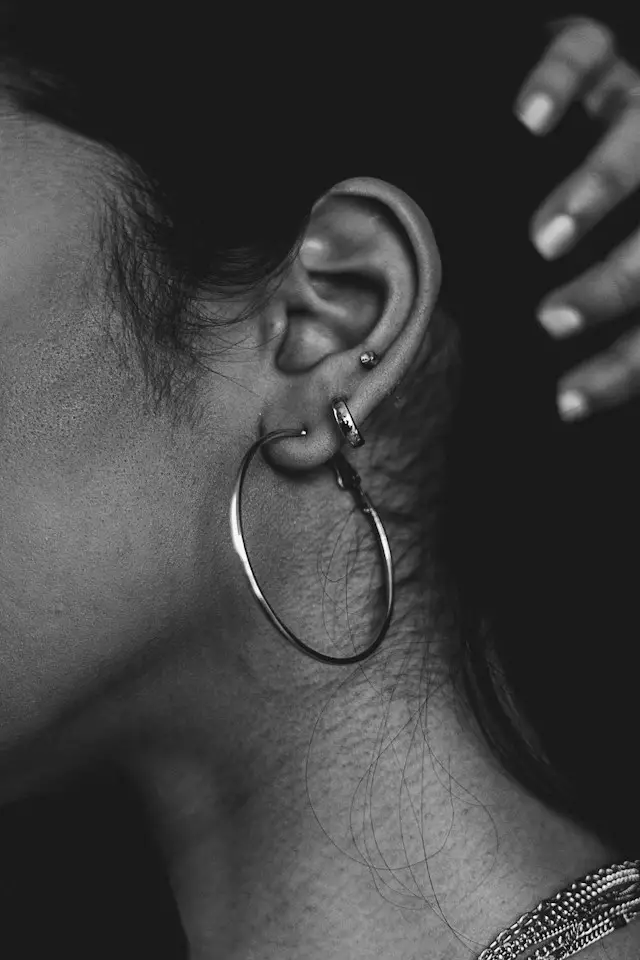 Can You Wear Headphones with a New Piercing?